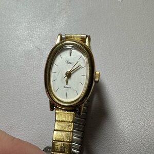 Timex Women’s Vintage Two-Tone Gold and Silver Watch